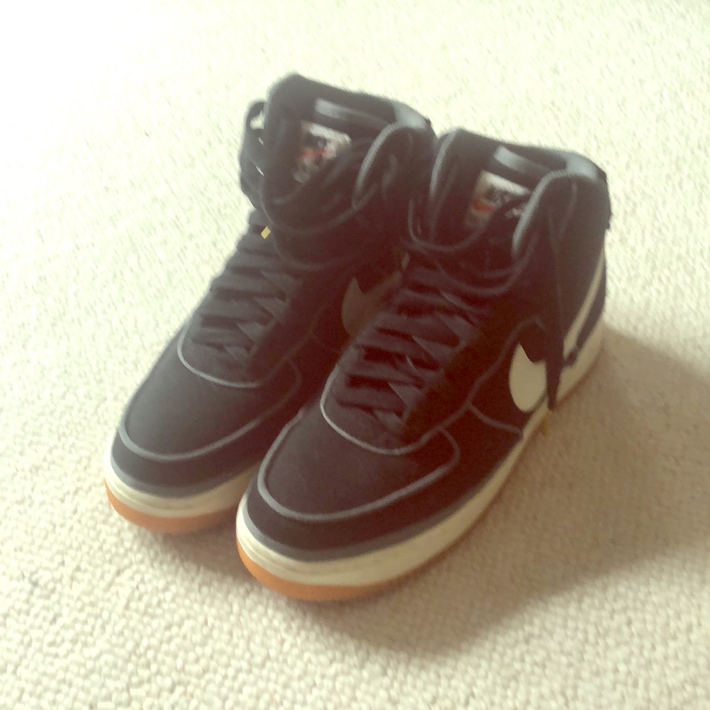 Nike Air Force 1